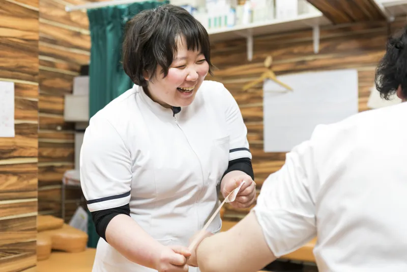 こころ整体院 施術の様子2