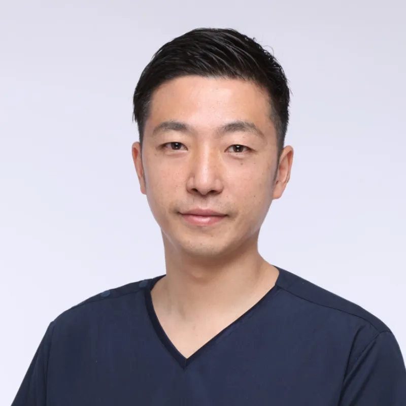 姿勢改善サロンroots 院長 高品昇平 先生
