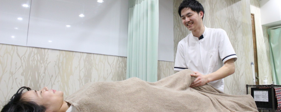 こころ式背骨矯正