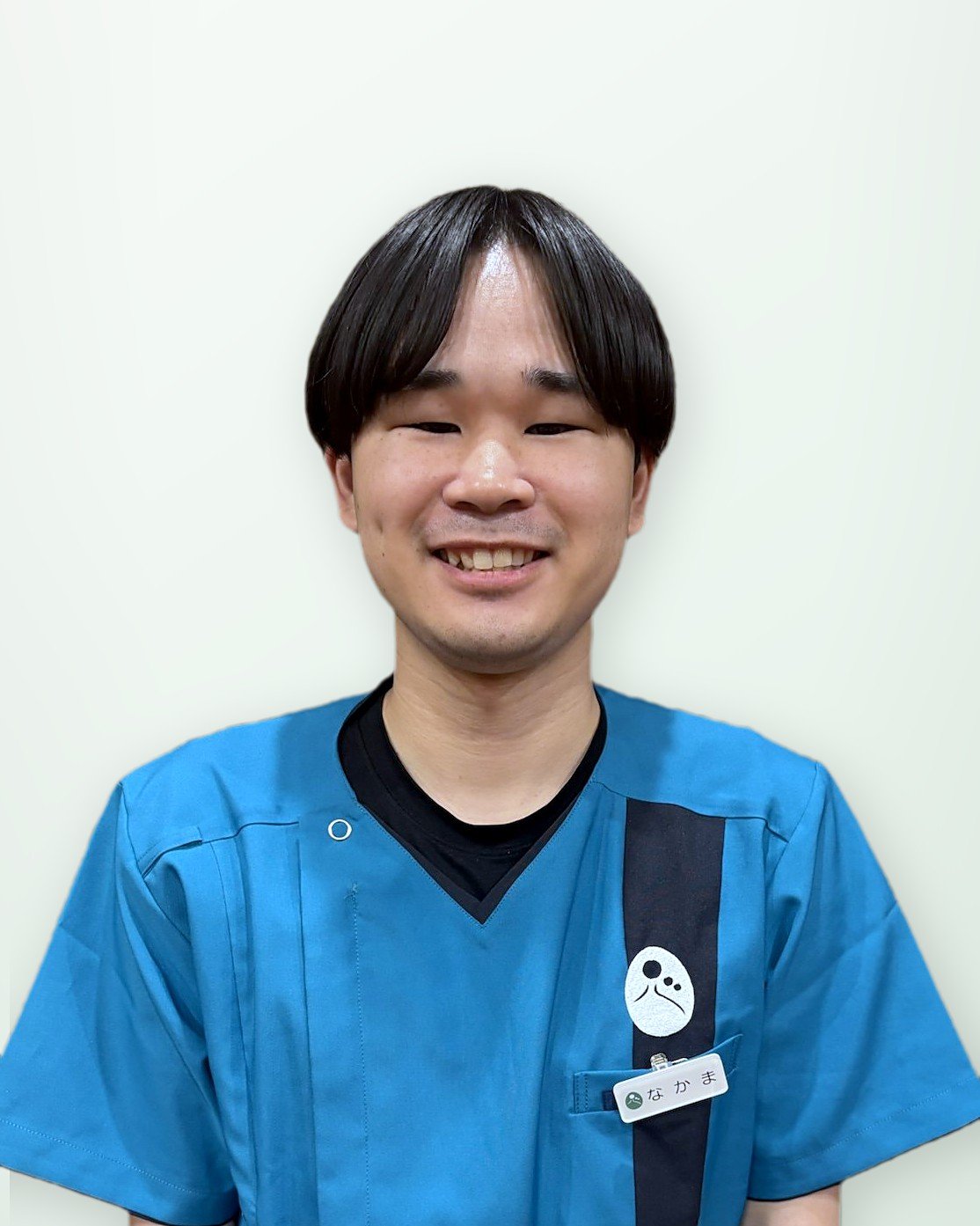 中間悠理