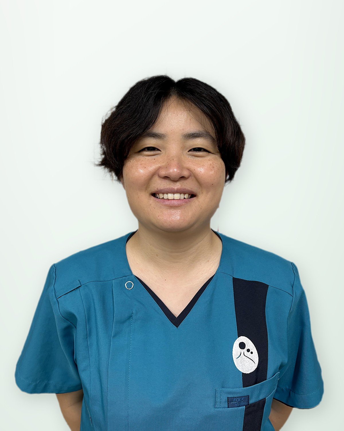 横川麻衣