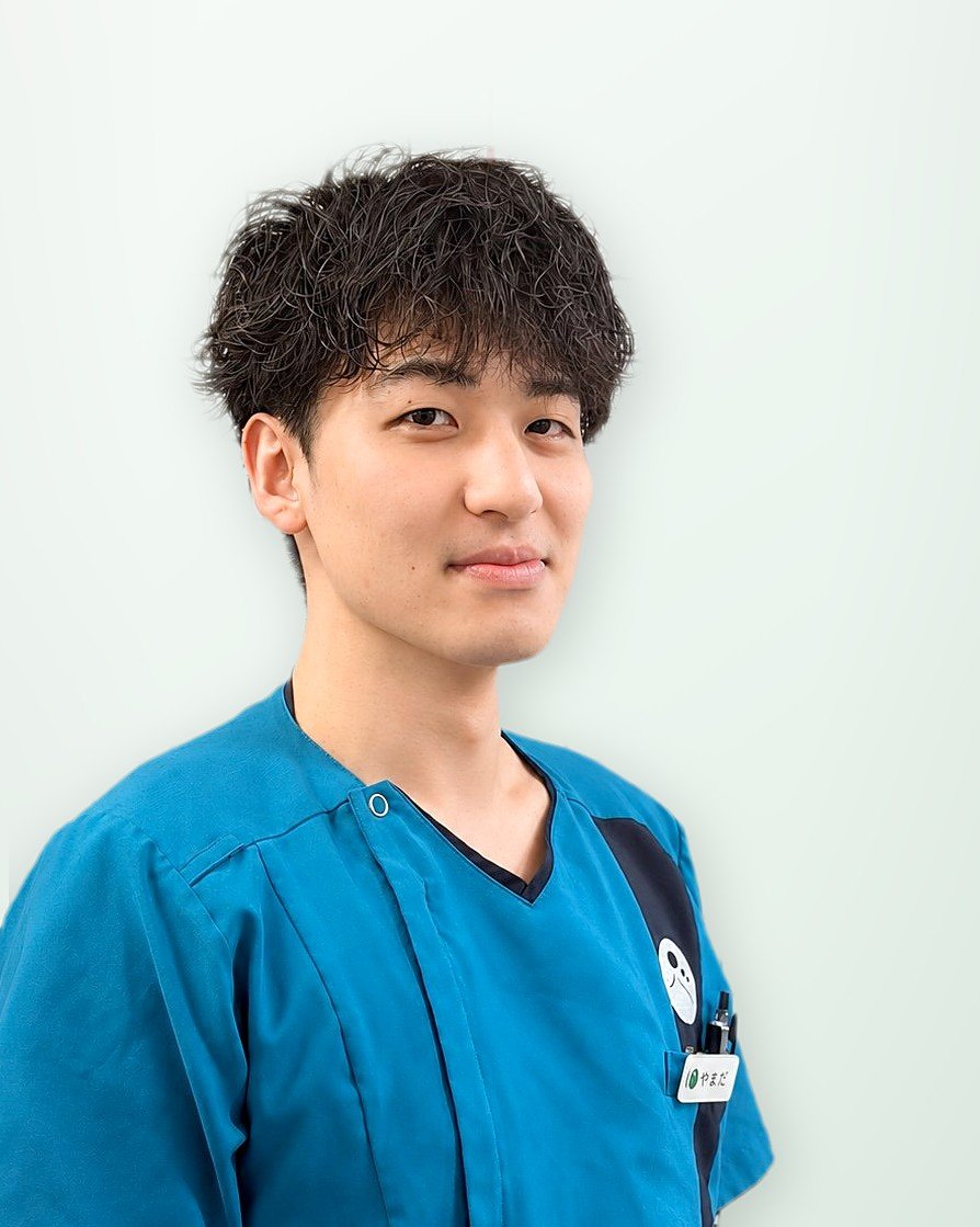 山田亜門
