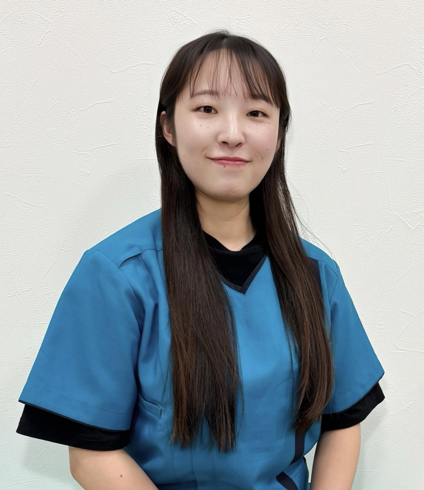 本間日菜